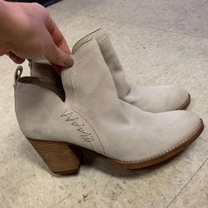 Sam Edelman booties